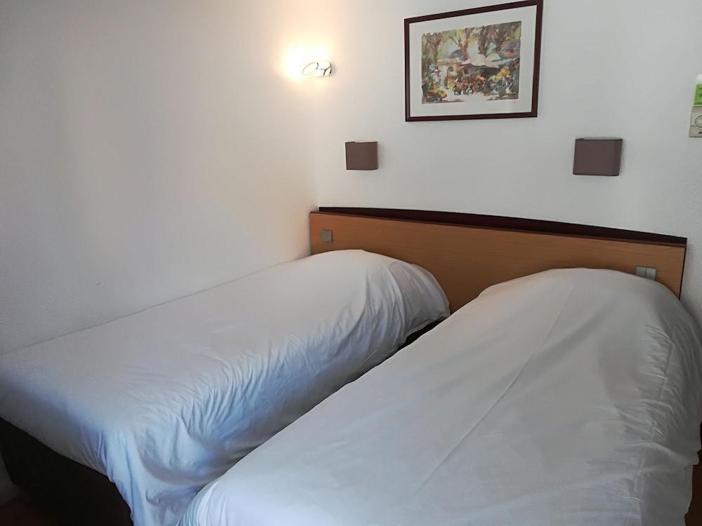 Campanile Sud 3*